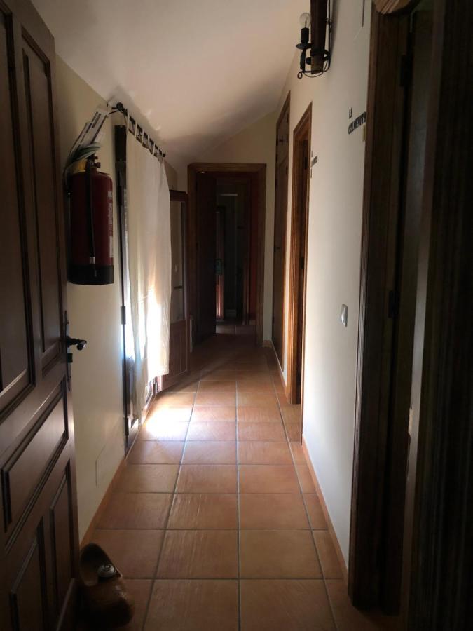 Hostal La Caballeriza Malpartida de Caceres Luaran gambar